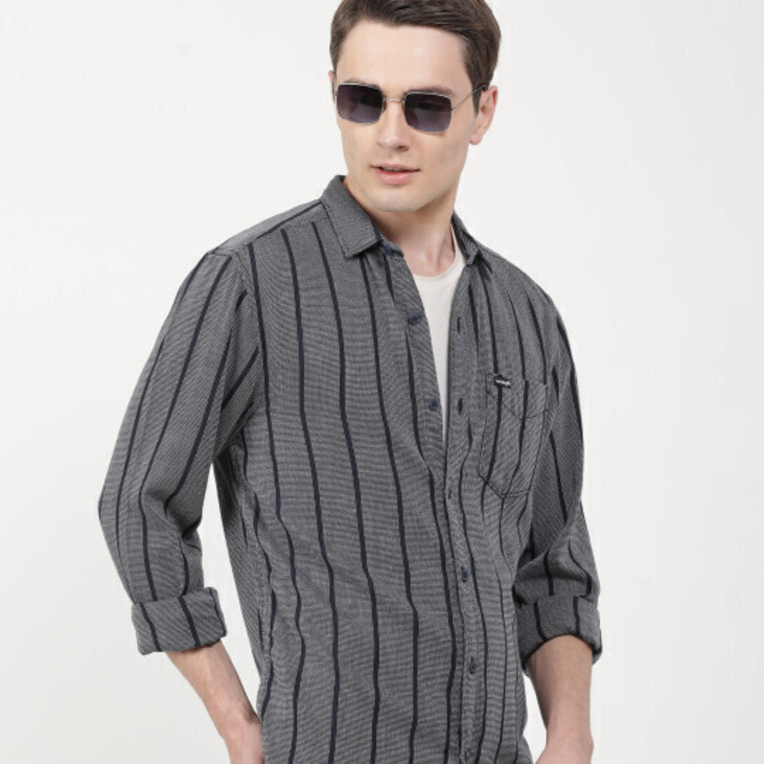 Wrangler Men Striped Blue Regular Fit Shirt