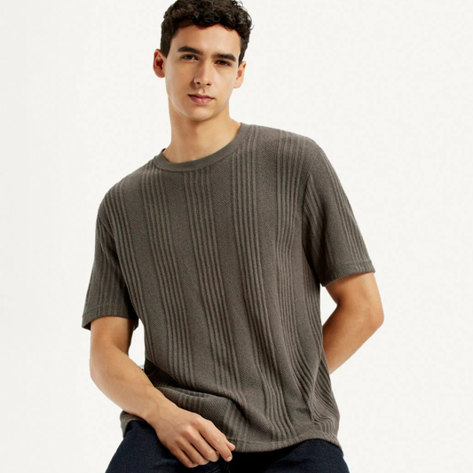 Men's Self Design Brown Crew Neck Levi's T-shirt