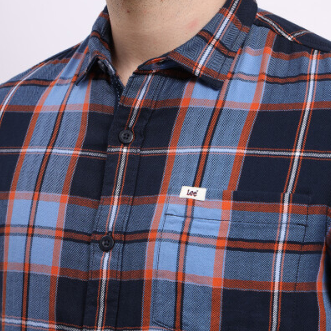 Lee Men Checked Blue Slim Fit Shirts