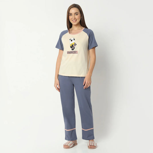 Animal Print Round Neck Short Sleeve T-Shirt With Pyjama Sleepwear Set