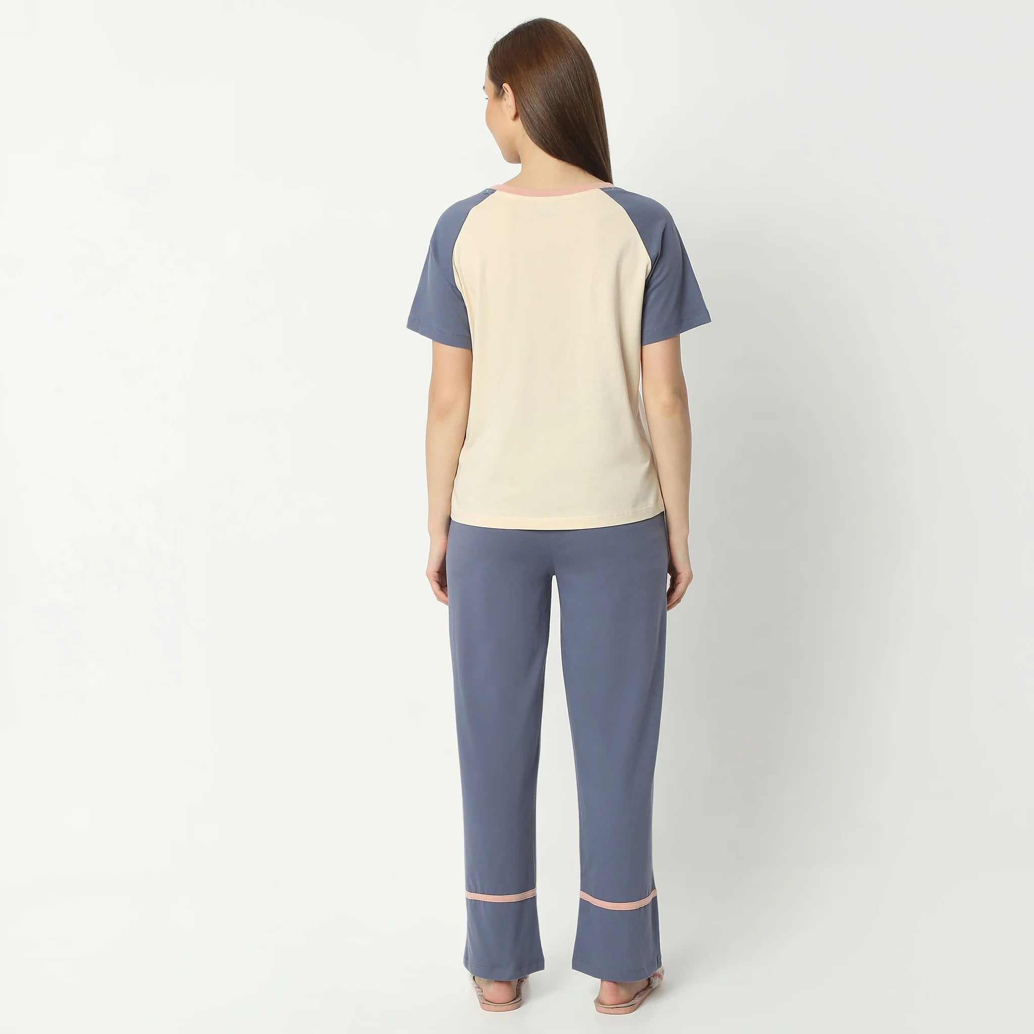 Animal Print Round Neck Short Sleeve T-Shirt With Pyjama Sleepwear Set