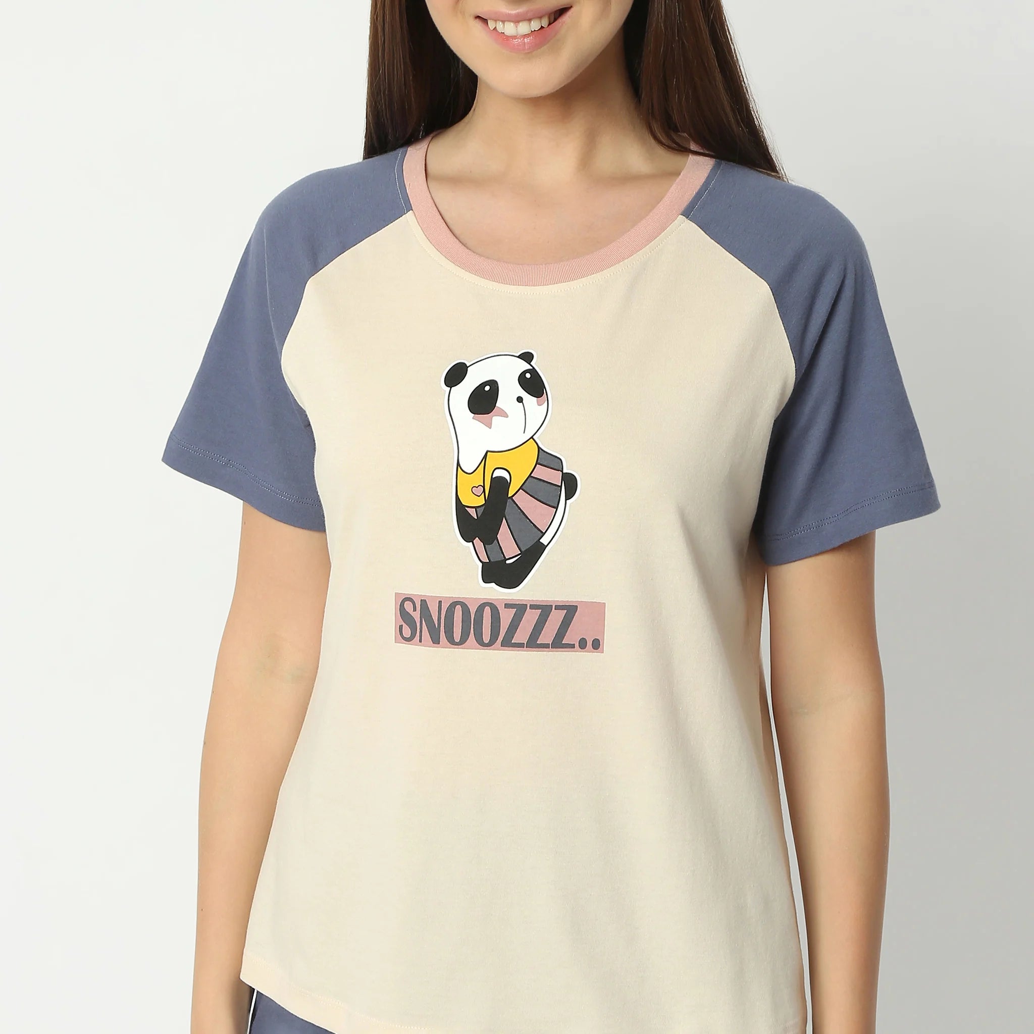 Animal Print Round Neck Short Sleeve T-Shirt With Pyjama Sleepwear Set