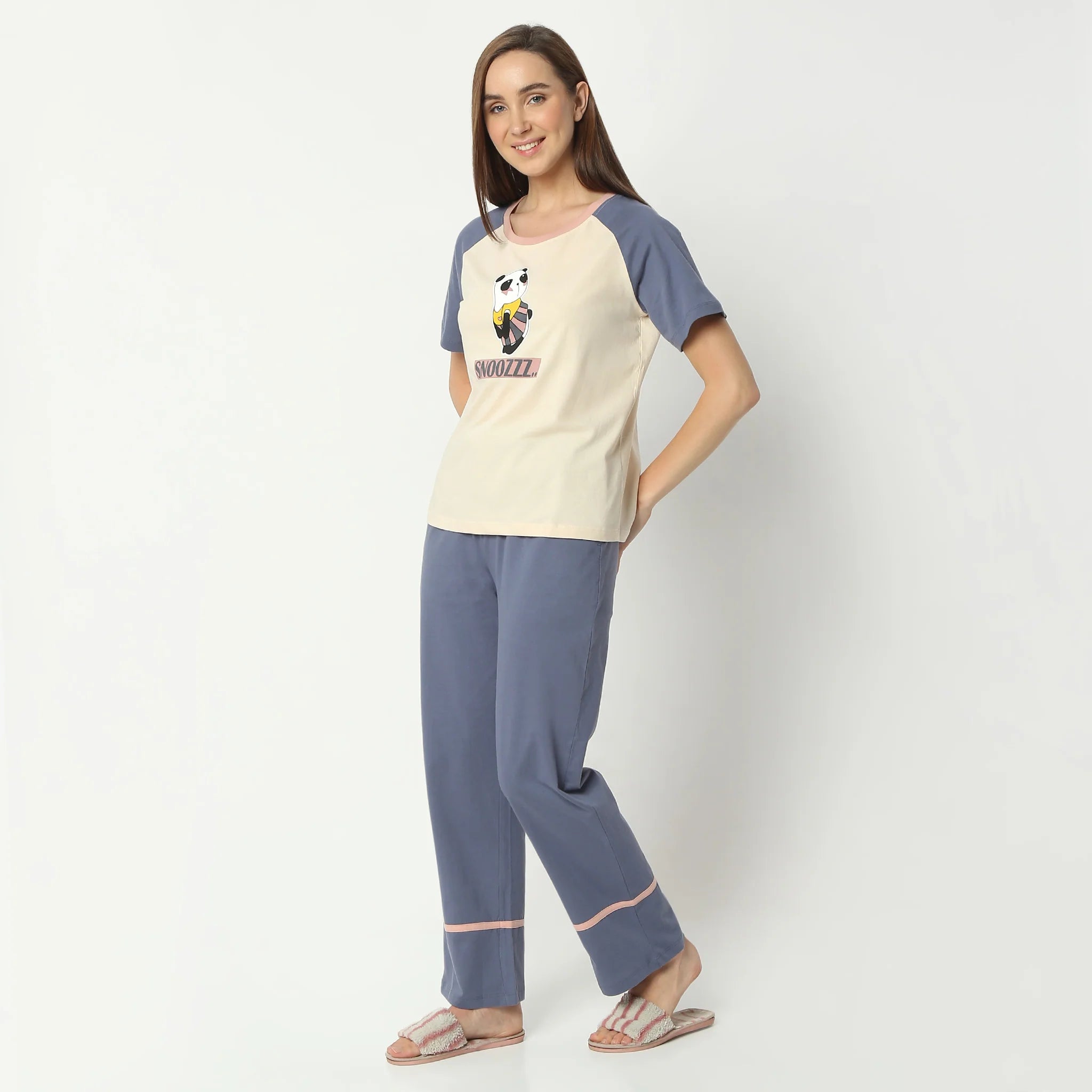 Animal Print Round Neck Short Sleeve T-Shirt With Pyjama Sleepwear Set