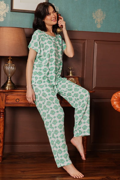 Floral Print Top & Pyjama Set in White - Rayon