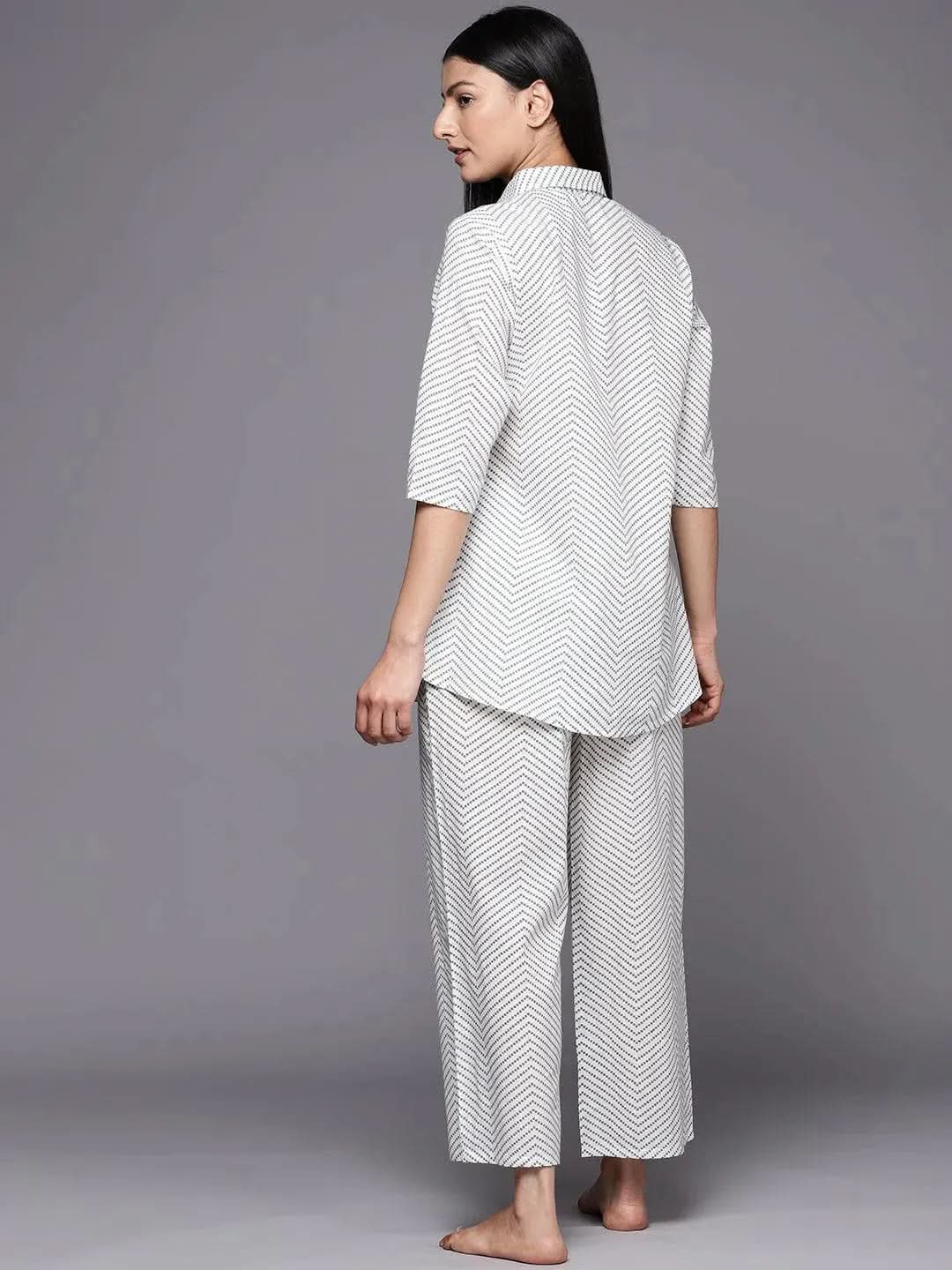 Printed cotton night suit